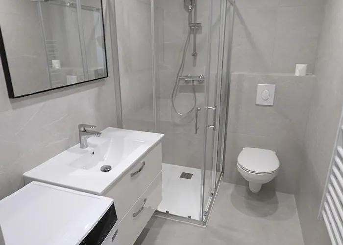 La Fontaine Apartment