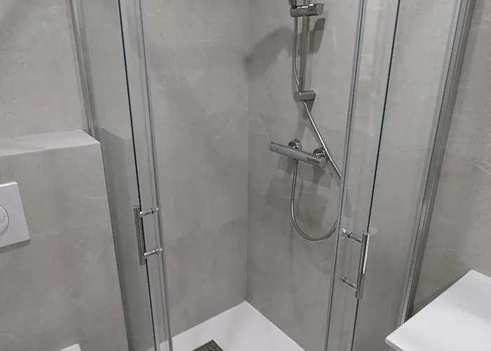 La Fontaine Lägenhet *